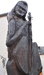 2913